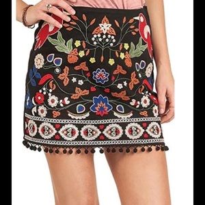 NWT Umgee Embroidered Boho Skirt Sz L